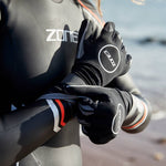 ZONE3 Neoprene Swim Gloves Black/Silver
